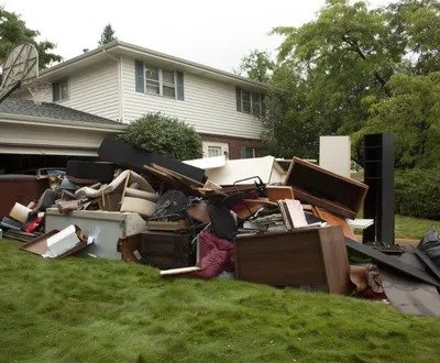 Residential furniture hauling in progress